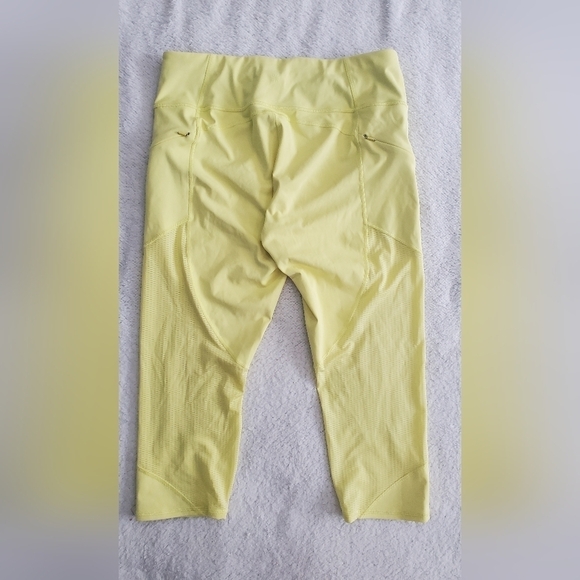 Athleta Yellow Mesh Contender Athletic 7/8 Leggings Size L - Picture 3 of 13